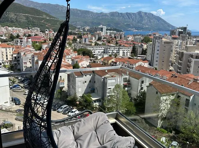 Deniz Manzarali Ferah Daire