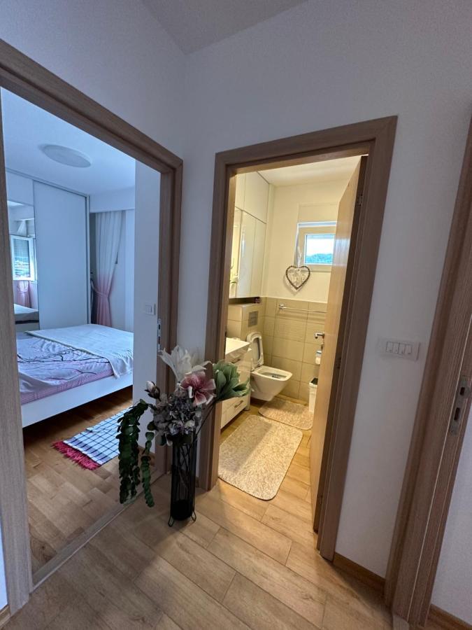 Deniz Manzarali Ferah Budva